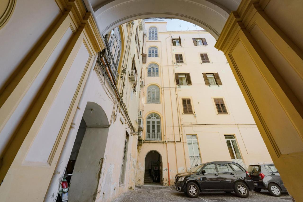 Suite Scarlatti Неаполь Экстерьер фото